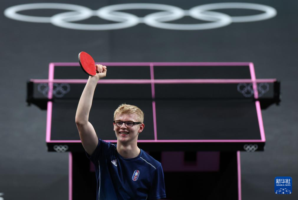 热烈的关注 热烈的关注