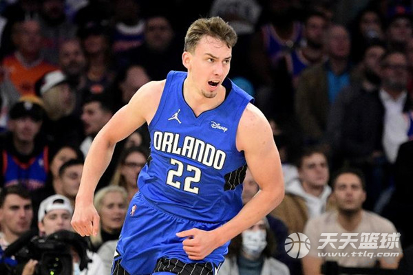 凭借出色的 凭借出色的