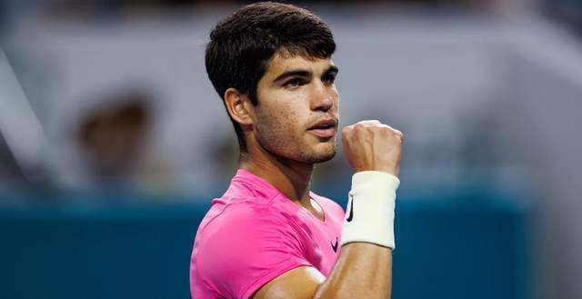 而现实总是 而现实总是