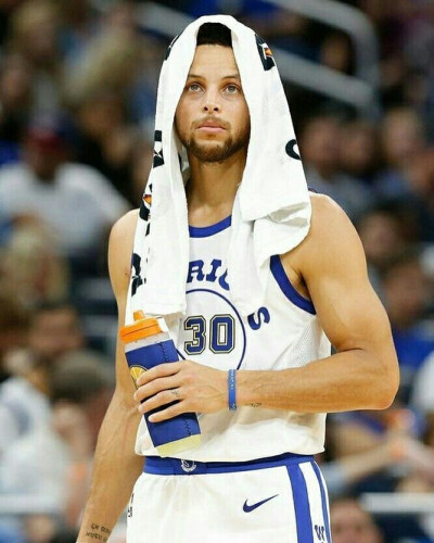 更多正面的 更多正面的