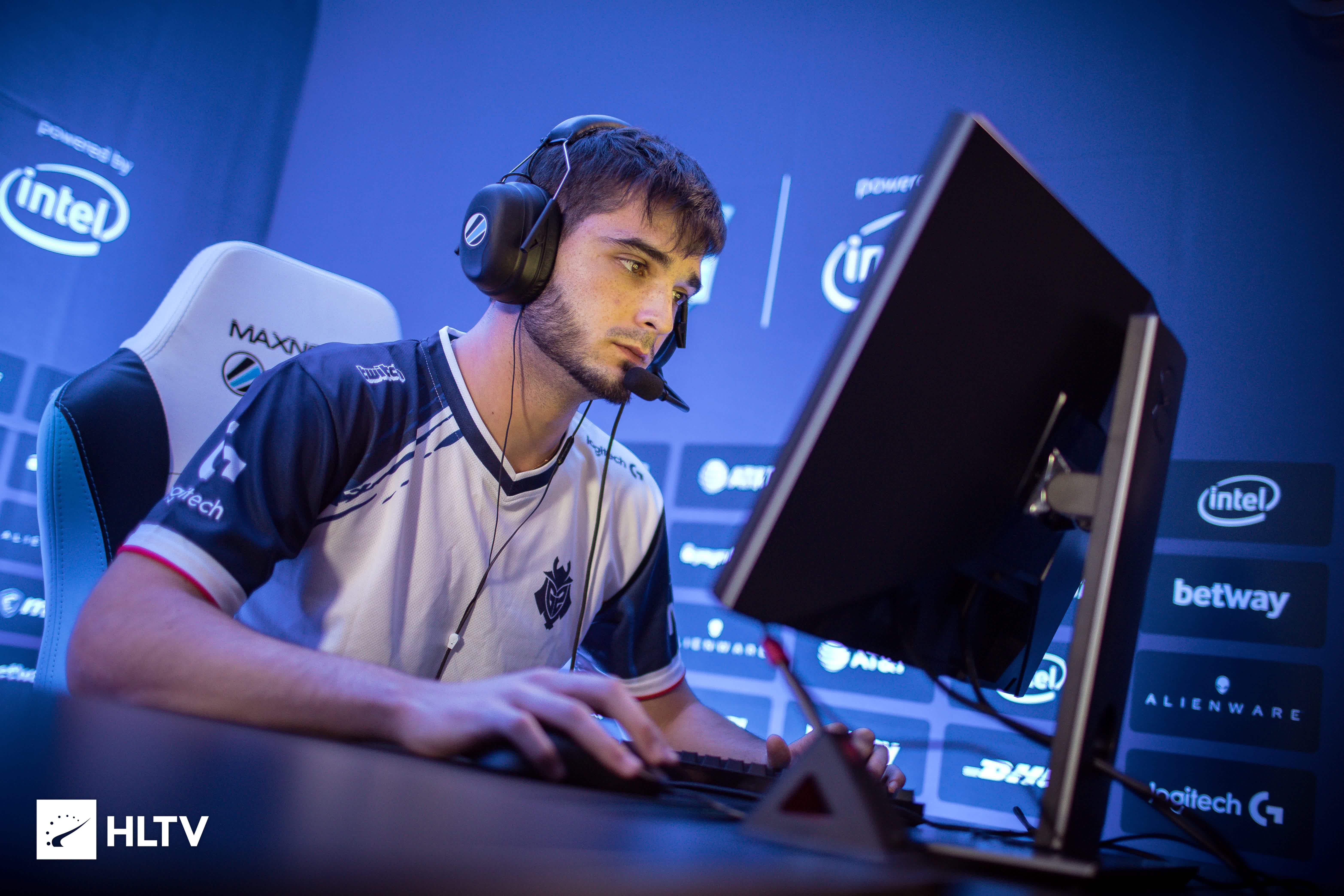 出了非凡的 出了非凡的