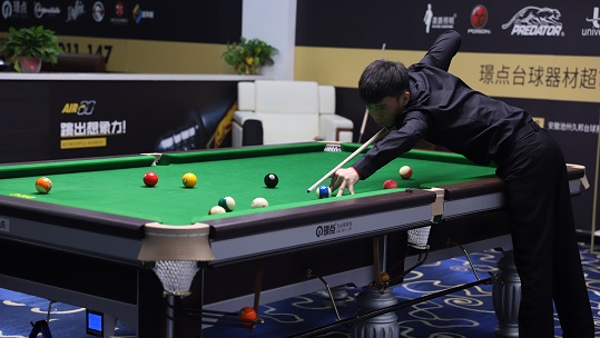 位进攻的机 位进攻的机