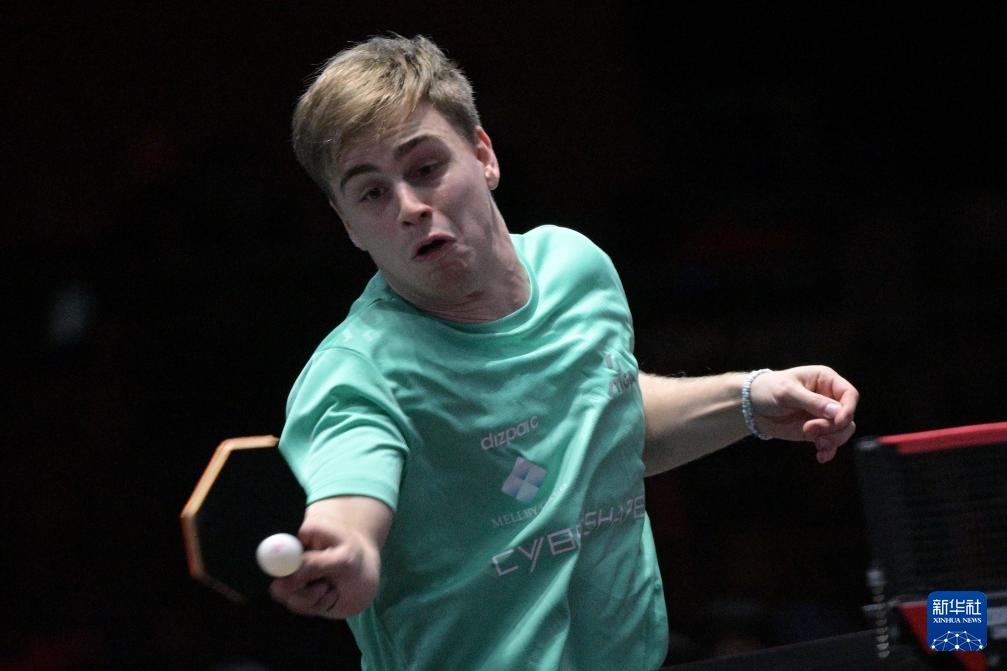 争冠扑朔迷 争冠扑朔迷