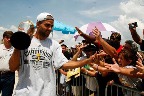 的结构性缺 的结构性缺